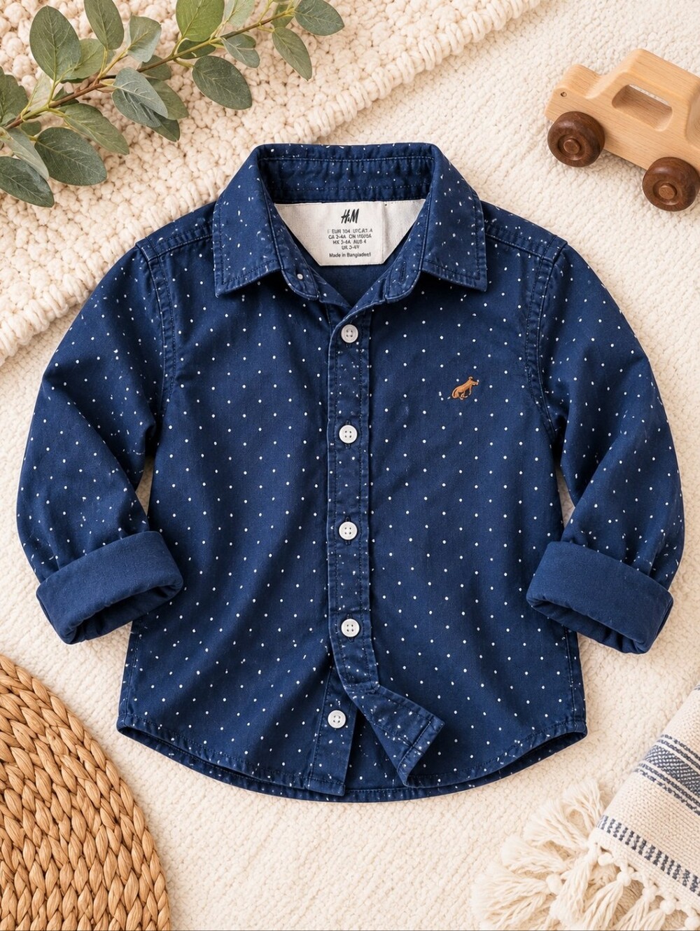 H&M Boys Navy Polka Dot Button Down Shirt Size 4T